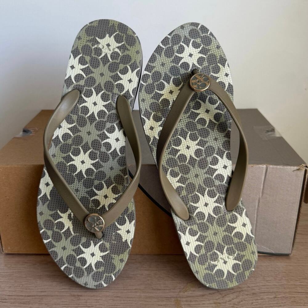 Coach Signature Women Slippers Flip Flops- SZ 9/10